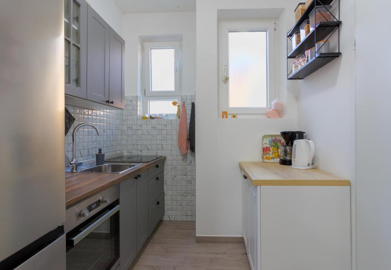 Rich Apartment Pula Exterior photo